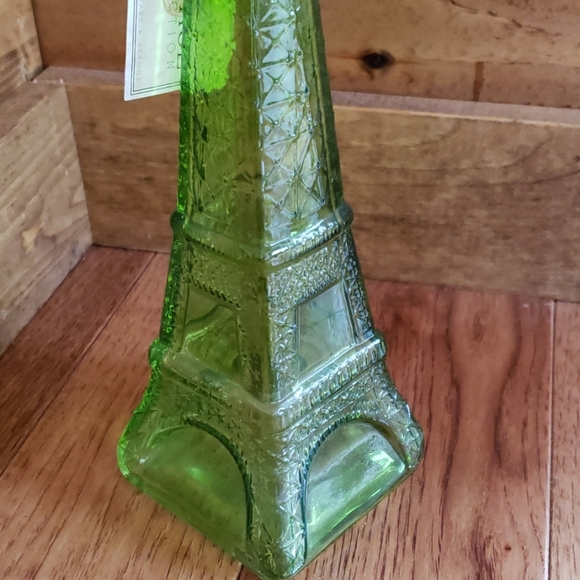 NWT Vintage Collection Eiffel Tower Bottle - Picture 8 of 8